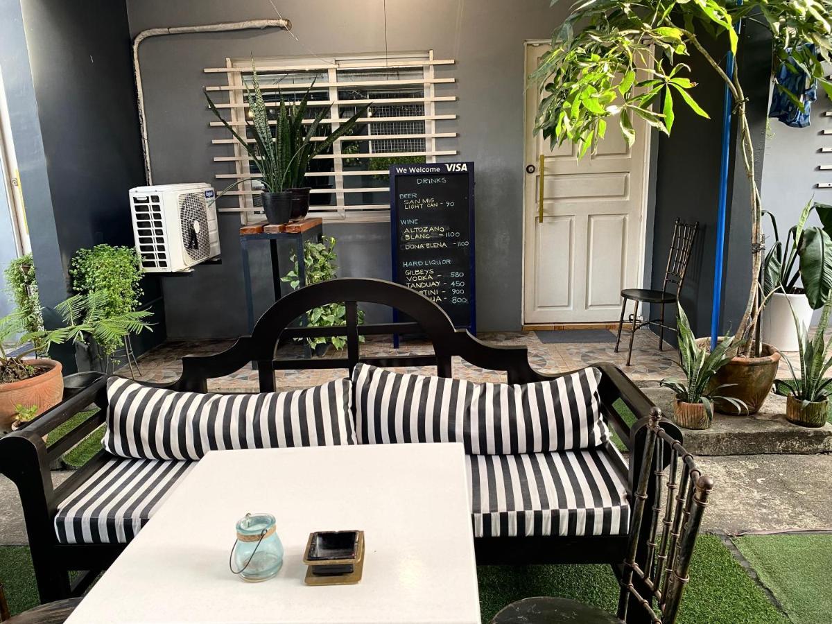 Cog Bnb Lubao -100 Mbps Wifi Exterior photo